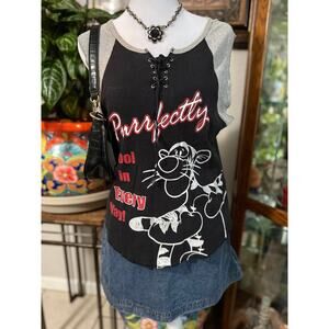 Y2k disney tigger baby tee